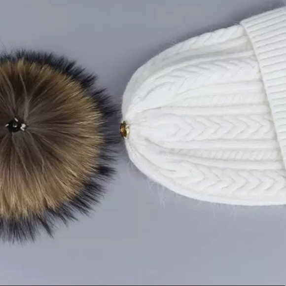 Wine Angora Fur Pompom Cable Knit Beanie - Picture 4 of 5